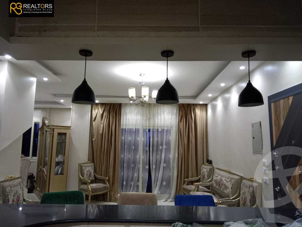 https://aqarmap.com.eg/ar/listing/5643235-for-sale-cairo-6th-of-october-el-tawsaat-el-shamalya-touristic-first-area