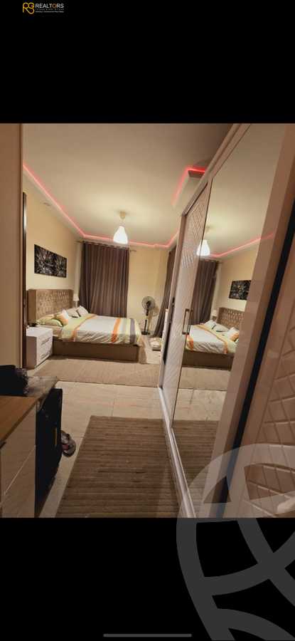 https://aqarmap.com.eg/ar/listing/5643442-for-sale-cairo-6th-of-october-el-tawsaat-el-shamalya-touristic-first-area