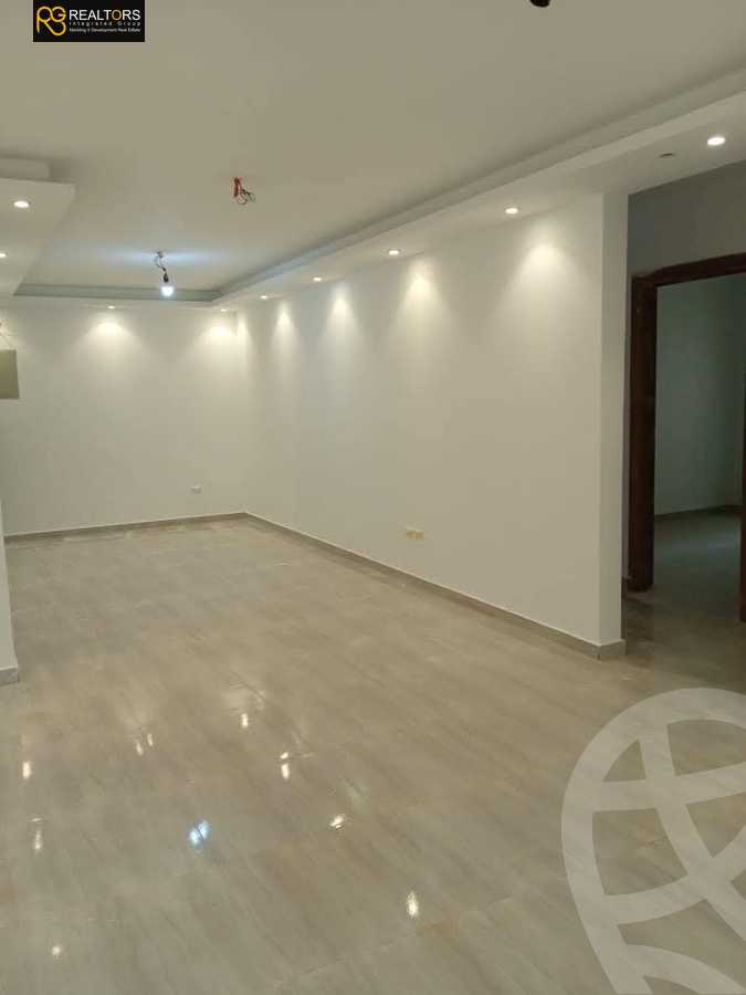 https://aqarmap.com.eg/en/listing/5654079-for-sale-cairo-6th-of-october-south-wahat