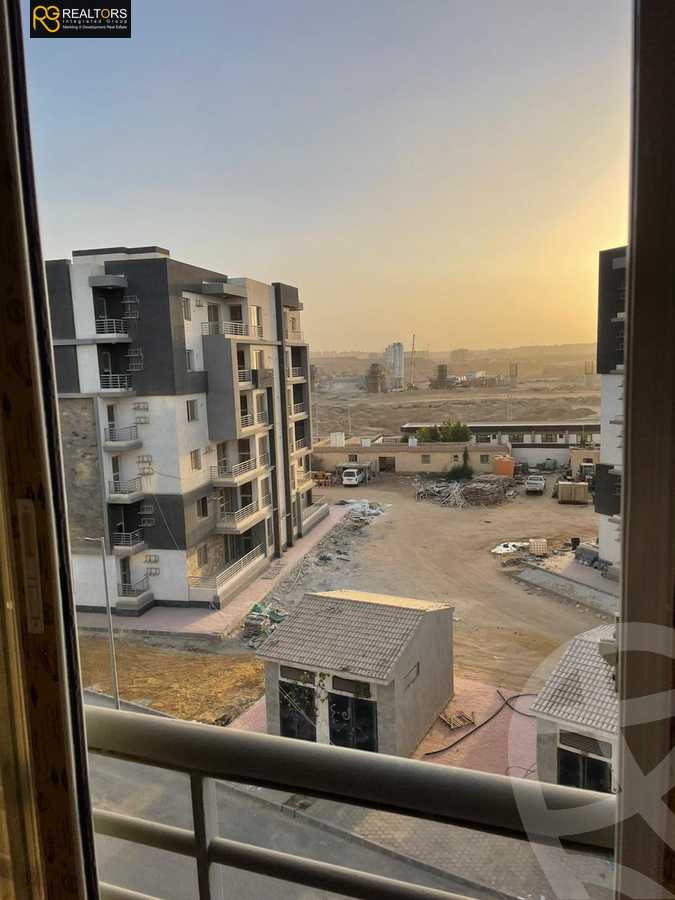 https://aqarmap.com.eg/en/listing/5654148-for-sale-cairo-6th-of-october-compounds-jn-ktwbr
