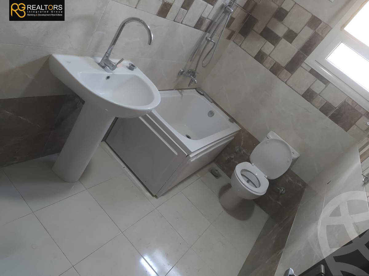 https://aqarmap.com.eg/en/listing/5654162-for-sale-cairo-6th-of-october-el-ahyaa-neighborhood-5th-street-19