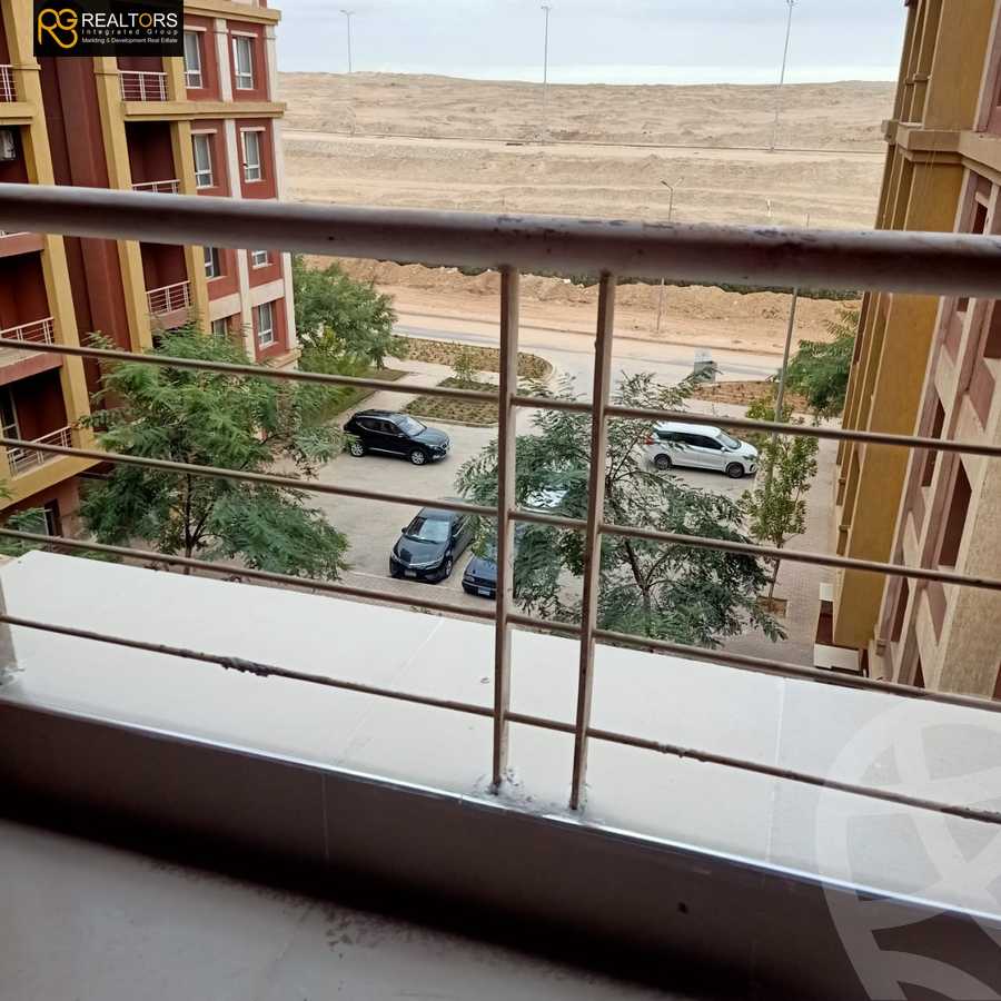 https://aqarmap.com.eg/en/listing/5654267-for-sale-cairo-6th-of-october-hadaeq-october-kmbwnd-fy-hdyq-ktwbr-djlh-blmz-m-mr-lmrshdy