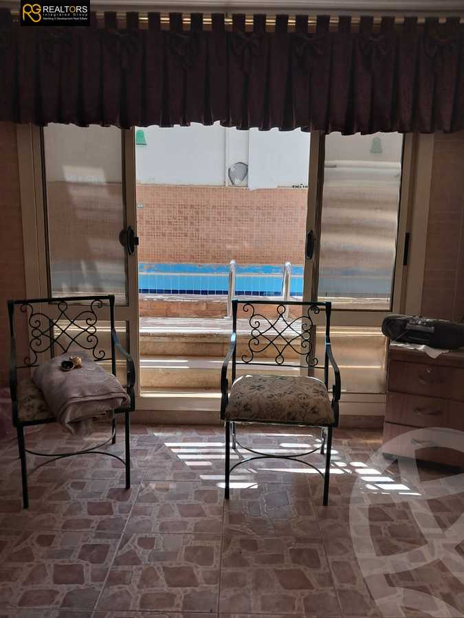 https://aqarmap.com.eg/en/listing/5656902-for-sale-cairo-6th-of-october-el-ahyaa-neighborhood-8th-el-tahrir-rd