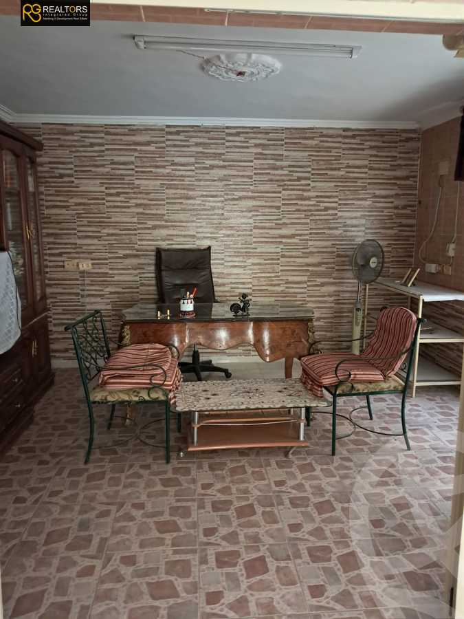 https://aqarmap.com.eg/en/listing/5656902-for-sale-cairo-6th-of-october-el-ahyaa-neighborhood-8th-el-tahrir-rd