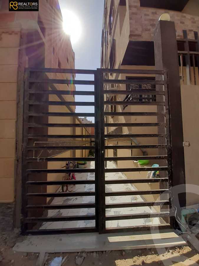 https://aqarmap.com.eg/en/listing/5656910-for-sale-cairo-6th-of-october-hadaeq-october-lmntq-lsyhy-b