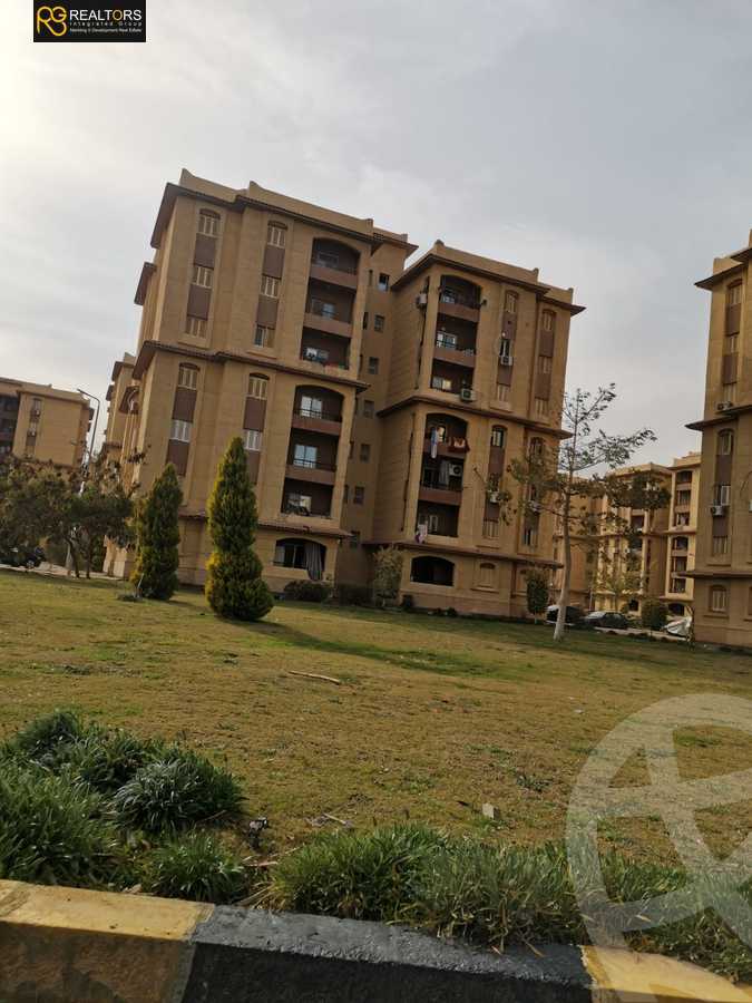 https://aqarmap.com.eg/en/listing/5657233-for-sale-cairo-6th-of-october-hadaeq-october-kmbwnd-fy-hdyq-ktwbr-el-fardoos-city
