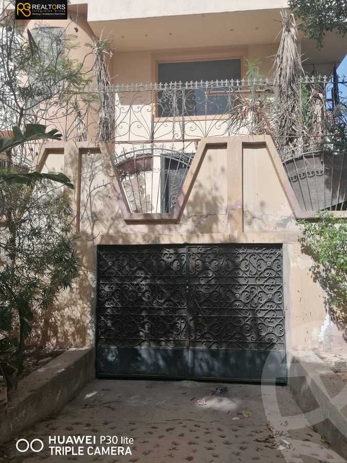 https://aqarmap.com.eg/en/listing/5663904-for-sale-cairo-6th-of-october-el-ahyaa-neighborhood-3rd-al-hay-al-thalith-st