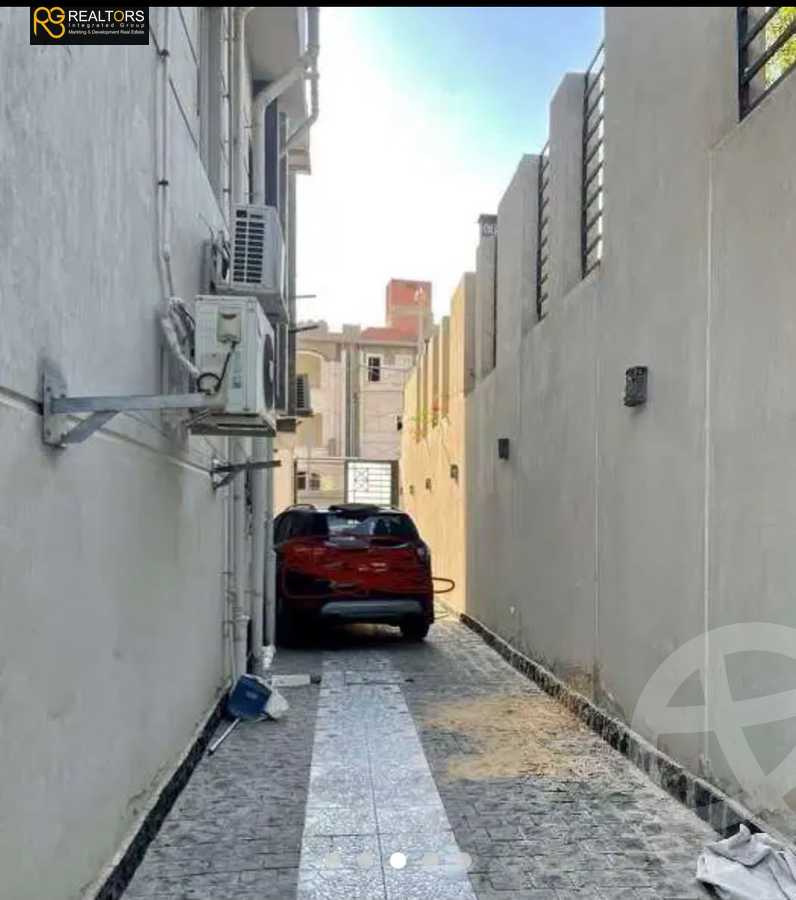 https://aqarmap.com.eg/ar/listing/5663916-for-sale-cairo-6th-of-october-featured-neighborhood