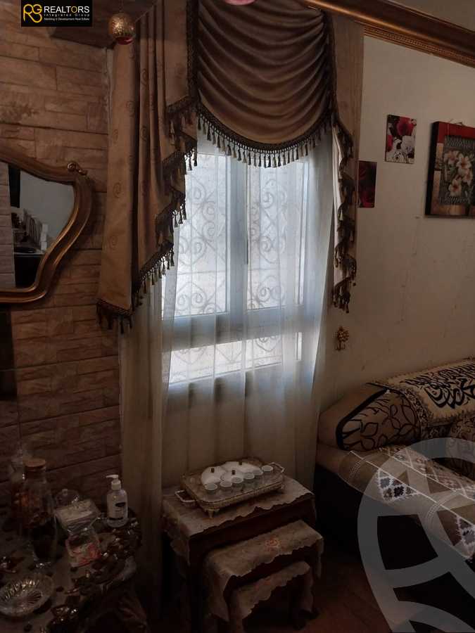 https://aqarmap.com.eg/ar/listing/5664188-for-sale-cairo-6th-of-october-el-ahyaa-neighborhood-7th
