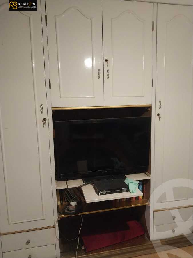 https://aqarmap.com.eg/ar/listing/5664188-for-sale-cairo-6th-of-october-el-ahyaa-neighborhood-7th