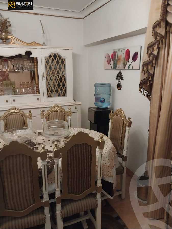https://aqarmap.com.eg/ar/listing/5664188-for-sale-cairo-6th-of-october-el-ahyaa-neighborhood-7th