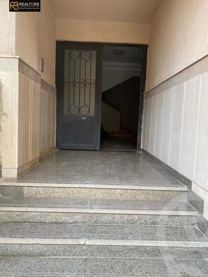 https://aqarmap.com.eg/en/listing/5664921-for-sale-cairo-6th-of-october-compounds