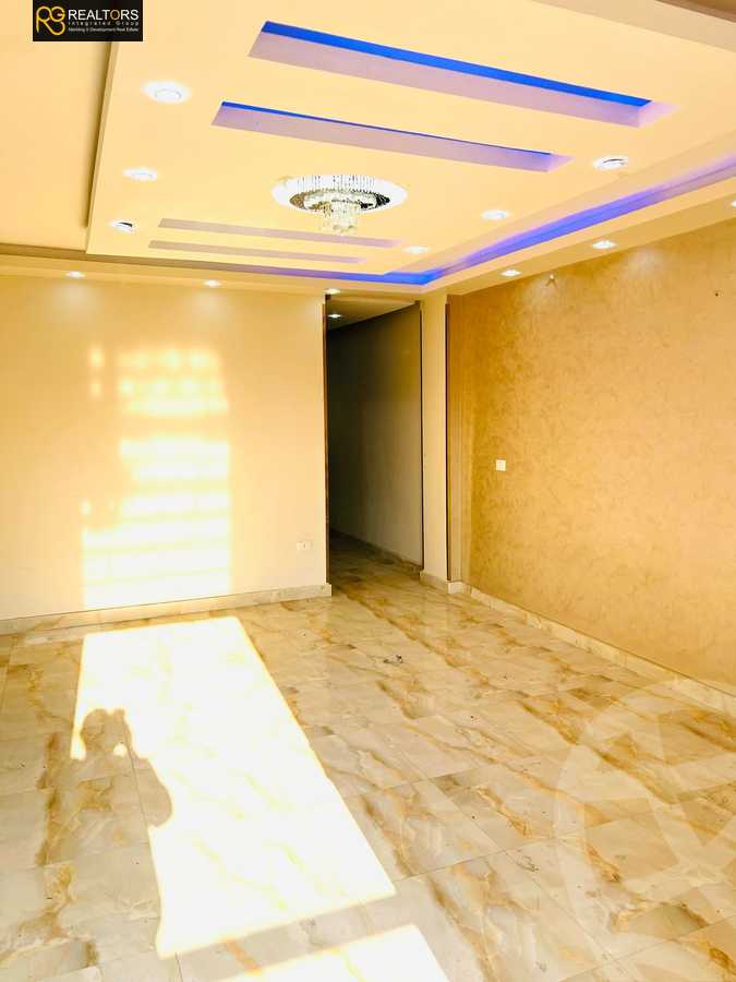 https://aqarmap.com.eg/en/listing/5667304-for-sale-cairo-6th-of-october-el-ahyaa-neighborhood-4th-school-st