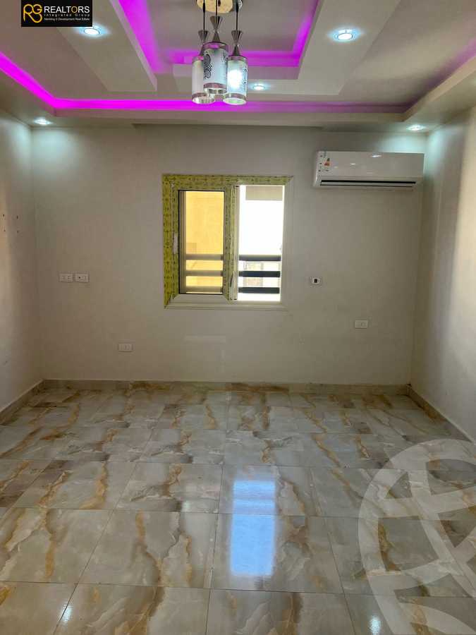 https://aqarmap.com.eg/en/listing/5667304-for-sale-cairo-6th-of-october-el-ahyaa-neighborhood-4th-school-st