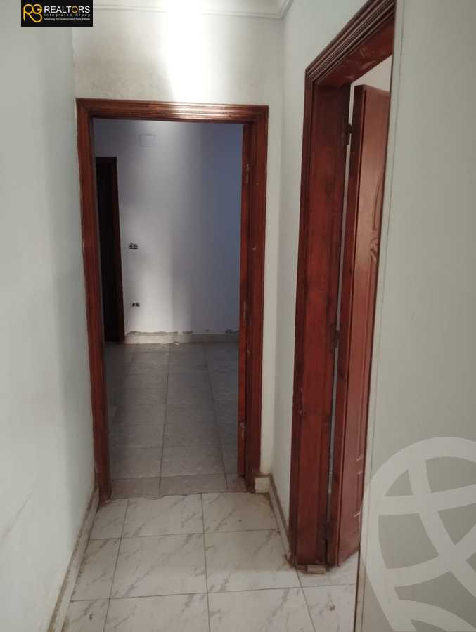 https://aqarmap.com.eg/en/listing/5674290-for-sale-cairo-6th-of-october-el-ahyaa-neighborhood-8th