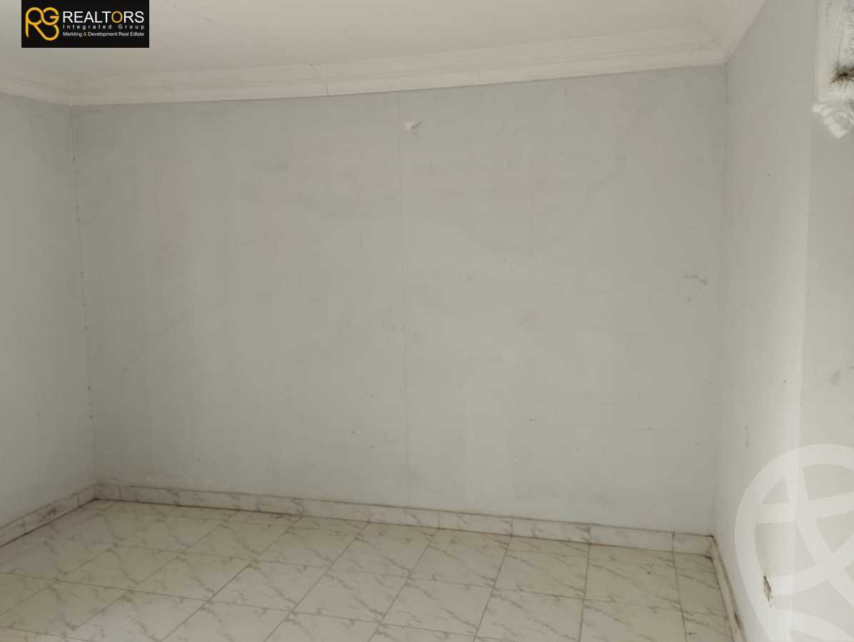 https://aqarmap.com.eg/en/listing/5674290-for-sale-cairo-6th-of-october-el-ahyaa-neighborhood-8th