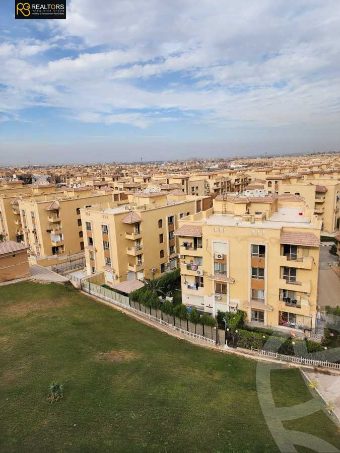 https://aqarmap.com.eg/ar/listing/5686497-for-sale-cairo-el-sheikh-zayed-city-compounds-el-khamayel