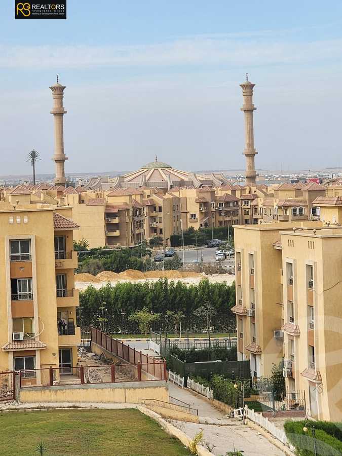 https://aqarmap.com.eg/ar/listing/5686497-for-sale-cairo-el-sheikh-zayed-city-compounds-el-khamayel