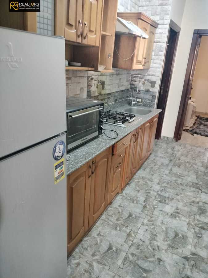 https://aqarmap.com.eg/en/listing/5705984-for-rent-cairo-el-sheikh-zayed-city-compounds-el-yasmeen-compound