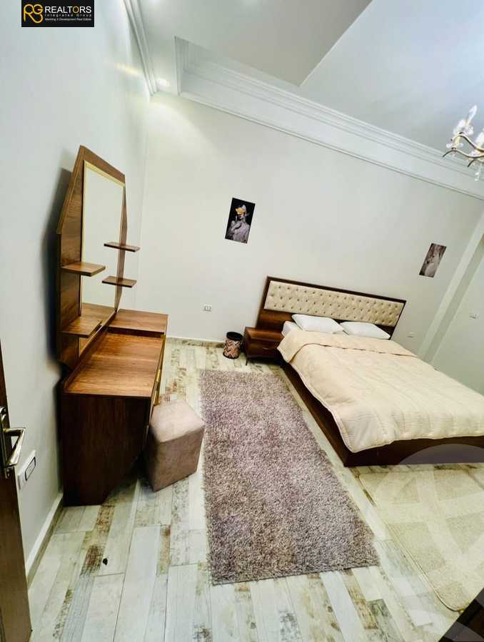 https://aqarmap.com.eg/en/listing/5706046-for-sale-cairo-el-sheikh-zayed-city-compounds-zayed-heights-compound