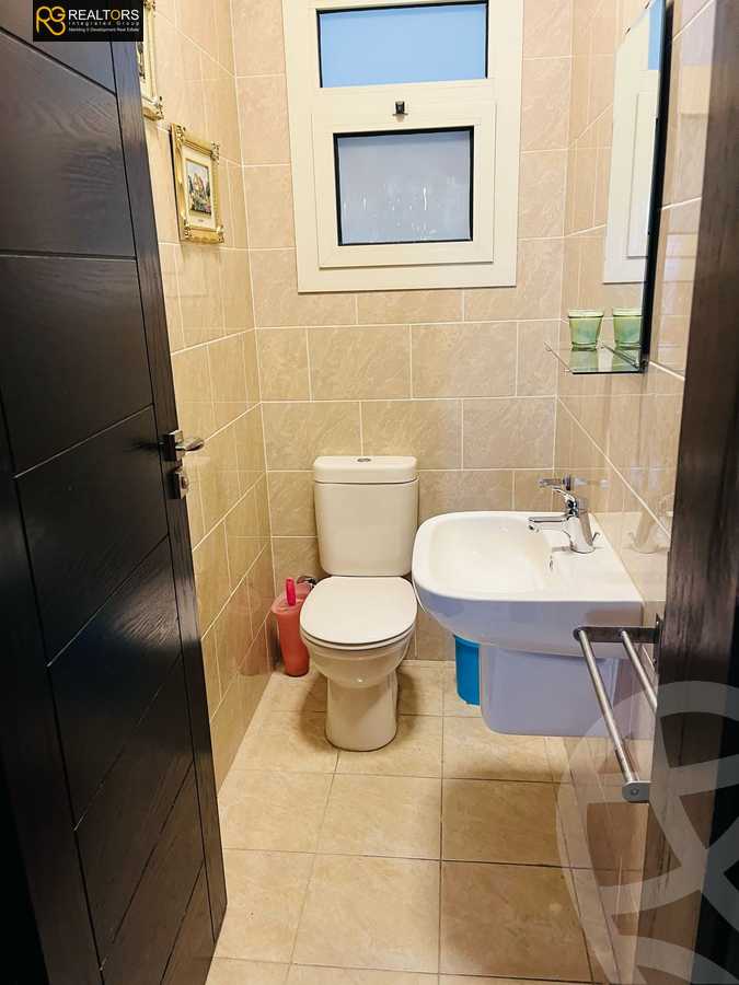 https://aqarmap.com.eg/en/listing/5707433-for-sale-cairo-el-sheikh-zayed-city-compounds-dh-drys