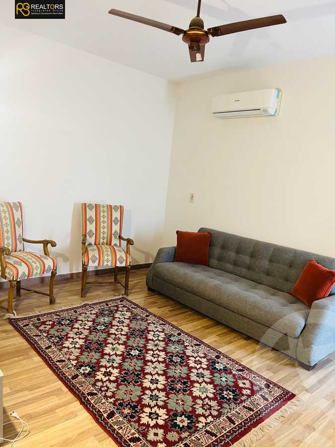 https://aqarmap.com.eg/en/listing/5707433-for-sale-cairo-el-sheikh-zayed-city-compounds-dh-drys