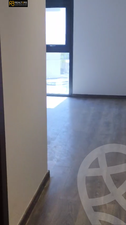 https://aqarmap.com.eg/en/listing/5707452-for-sale-cairo-el-sheikh-zayed-city-compounds-zyd-wr-llttwyr-z-tower