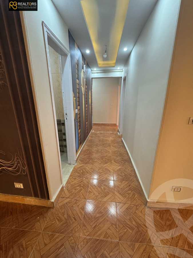 https://aqarmap.com.eg/en/listing/5753146-for-sale-cairo-6th-of-october-el-ahyaa-neighborhood-4th-school-st