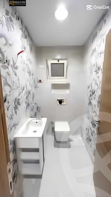 https://aqarmap.com.eg/en/listing/5774948-for-sale-cairo-el-sheikh-zayed-city-compounds-el-khamayel
