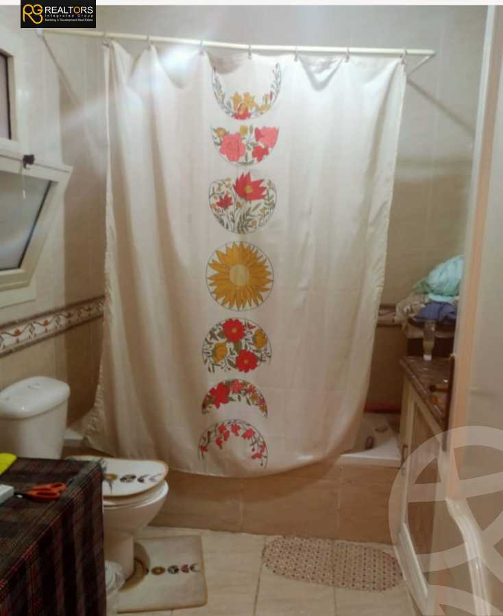 https://aqarmap.com.eg/ar/listing/5788883-for-sale-cairo-6th-of-october-el-ahyaa-neighborhood-1st-sixth-neighborhood