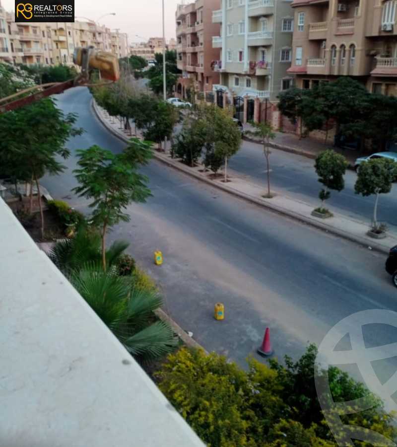 https://aqarmap.com.eg/ar/listing/5788883-for-sale-cairo-6th-of-october-el-ahyaa-neighborhood-1st-sixth-neighborhood