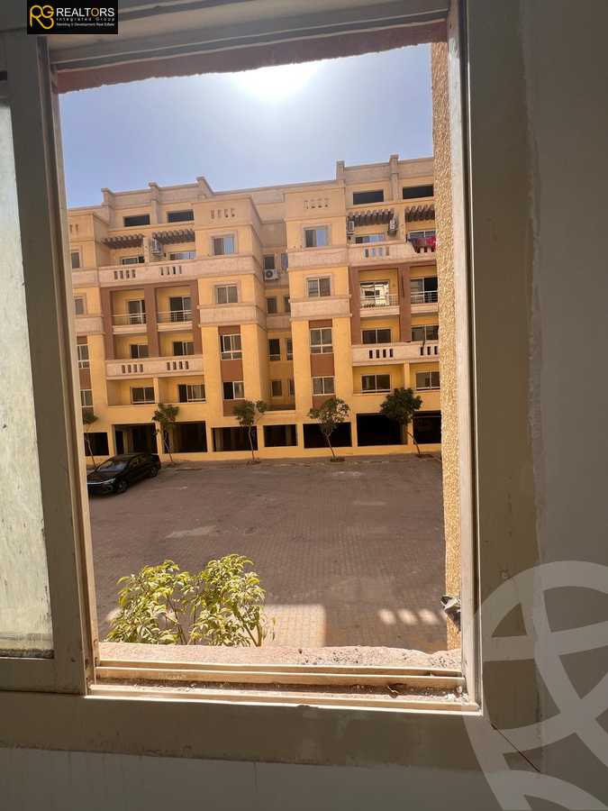 https://aqarmap.com.eg/en/listing/5789556-for-sale-cairo-6th-of-october-hadaeq-october-kmbwnd-fy-hdyq-ktwbr-djlh-blmz-m-mr-lmrshdy