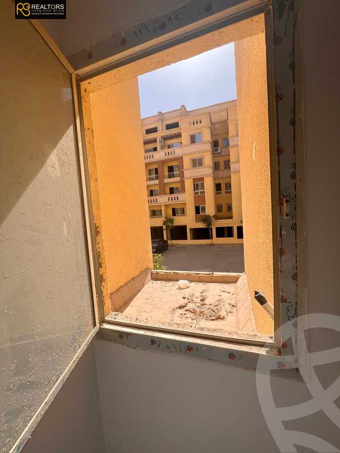 https://aqarmap.com.eg/en/listing/5789556-for-sale-cairo-6th-of-october-hadaeq-october-kmbwnd-fy-hdyq-ktwbr-djlh-blmz-m-mr-lmrshdy