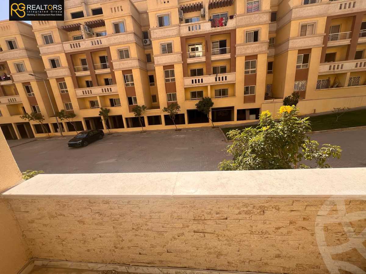 https://aqarmap.com.eg/en/listing/5789556-for-sale-cairo-6th-of-october-hadaeq-october-kmbwnd-fy-hdyq-ktwbr-djlh-blmz-m-mr-lmrshdy