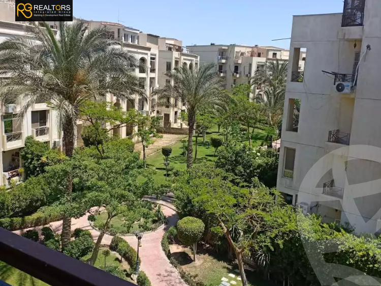 https://aqarmap.com.eg/ar/listing/5515884-for-sale-cairo-el-sheikh-zayed-city-compounds-hadayek-el-mohandiseen