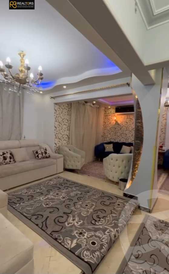 https://aqarmap.com.eg/en/listing/5923653-for-sale-cairo-6th-of-october-hadaeq-october-kmbwnd-fy-hdyq-ktwbr-djlh-blmz-m-mr-lmrshdy