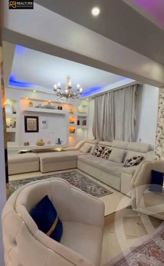 https://aqarmap.com.eg/en/listing/5923653-for-sale-cairo-6th-of-october-hadaeq-october-kmbwnd-fy-hdyq-ktwbr-djlh-blmz-m-mr-lmrshdy