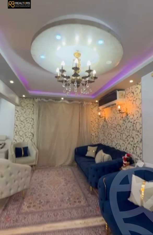https://aqarmap.com.eg/en/listing/5923653-for-sale-cairo-6th-of-october-hadaeq-october-kmbwnd-fy-hdyq-ktwbr-djlh-blmz-m-mr-lmrshdy