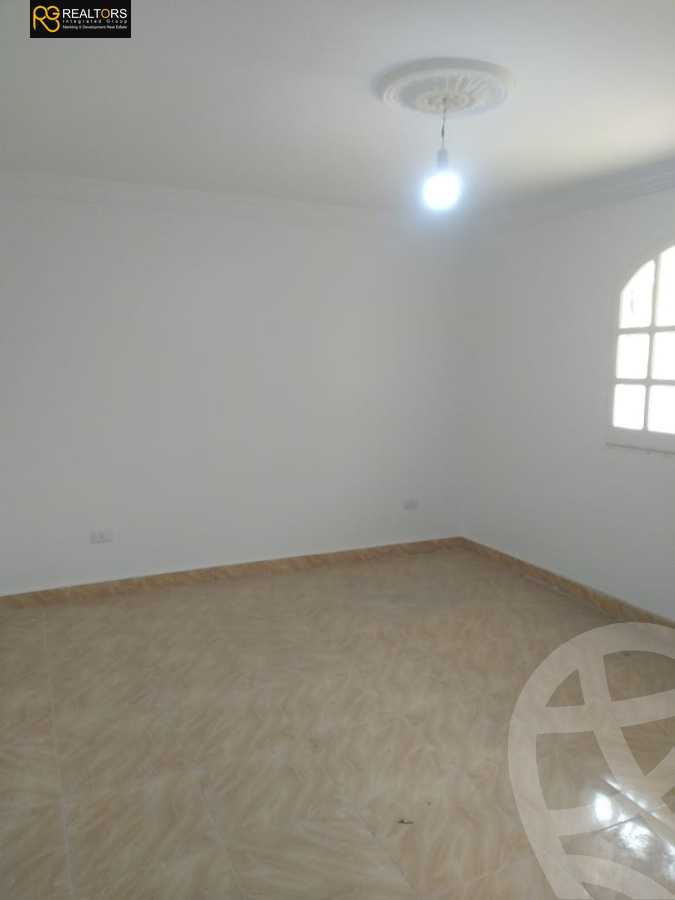 https://aqarmap.com.eg/en/listing/5924470-for-sale-cairo-6th-of-october-el-ahyaa-neighborhood-4th-neighborhood-5