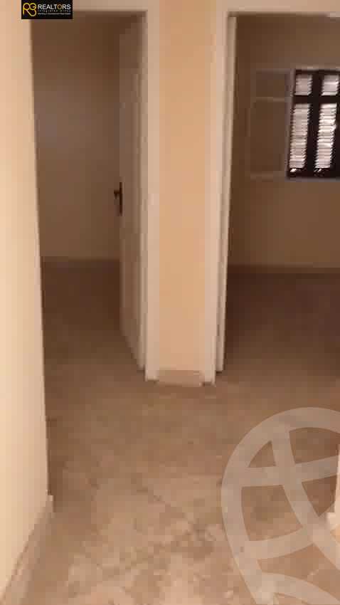 https://aqarmap.com.eg/en/listing/5925055-for-sale-cairo-6th-of-october-hadaeq-october-266-building-project