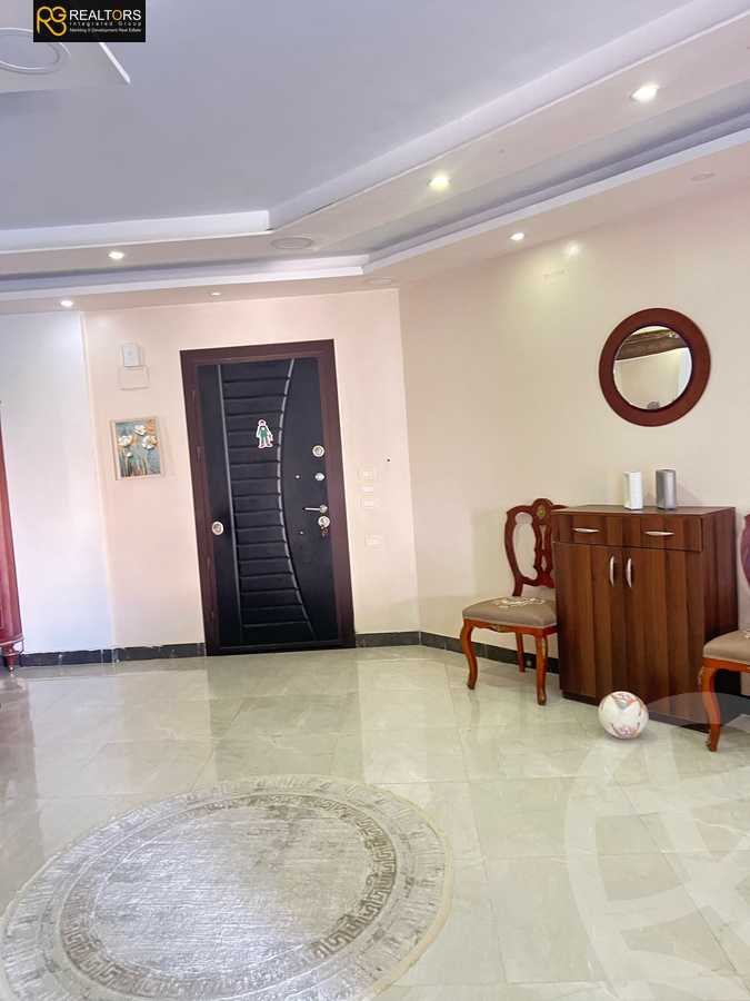 https://aqarmap.com.eg/ar/listing/5931480-for-sale-cairo-6th-of-october-compounds-el-bustan-residence