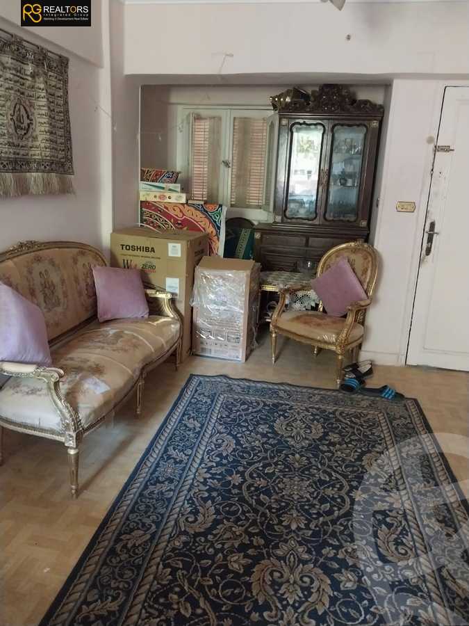 https://aqarmap.com.eg/ar/listing/5953768-for-sale-cairo-el-sheikh-zayed-city-el-hay-el-hady-ashaer-area-3-street-30