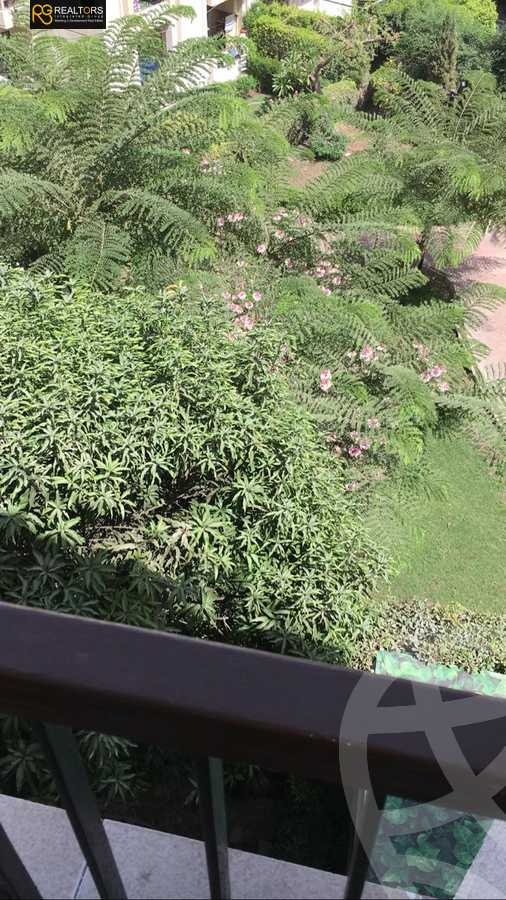 https://aqarmap.com.eg/en/listing/5957557-for-sale-cairo-el-sheikh-zayed-city-compounds-hadayek-el-mohandiseen