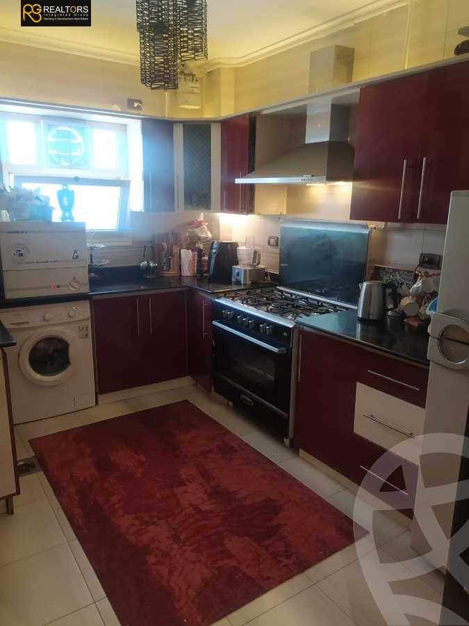https://aqarmap.com.eg/ar/listing/5957956-for-sale-cairo-el-sheikh-zayed-city-compounds-dh-jyt-blz-mykwn-llttwyr