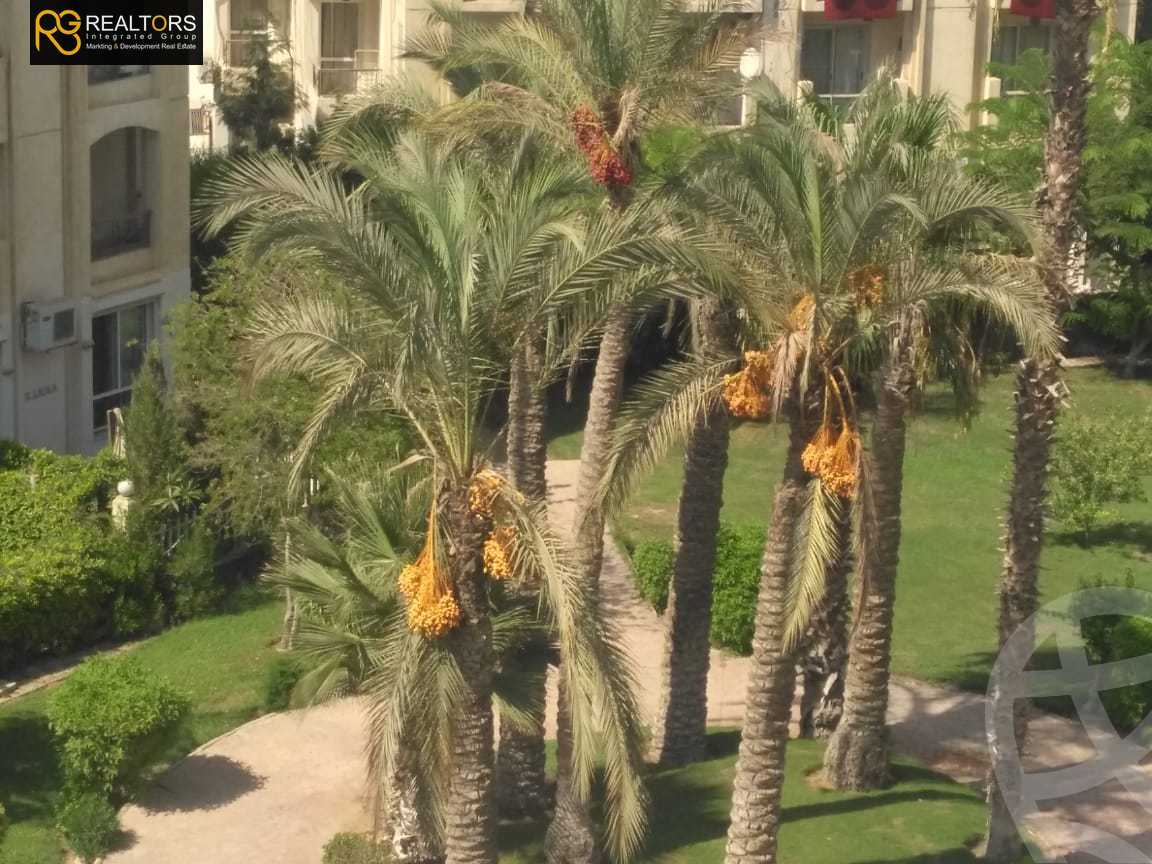 https://aqarmap.com.eg/ar/listing/5960135-for-sale-cairo-el-sheikh-zayed-city-compounds-hadayek-el-mohandiseen
