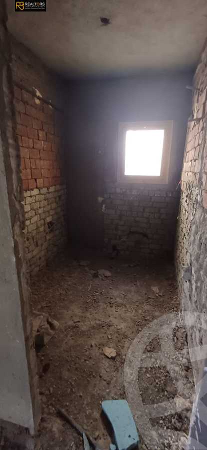 https://aqarmap.com.eg/en/listing/5960189-for-sale-cairo-el-sheikh-zayed-city-compounds-el-khamayel