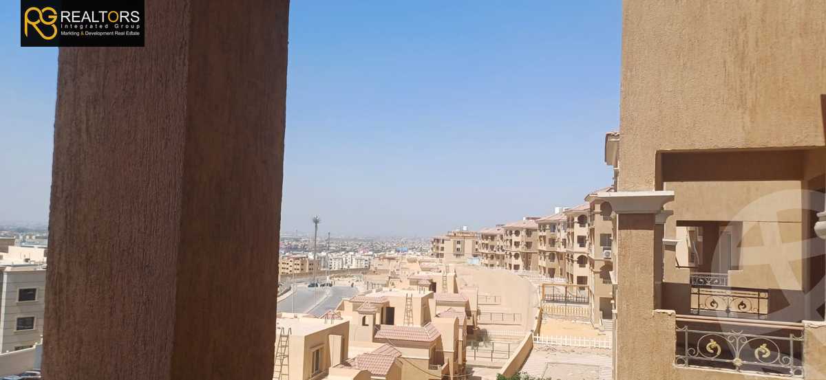 https://aqarmap.com.eg/en/listing/5960189-for-sale-cairo-el-sheikh-zayed-city-compounds-el-khamayel