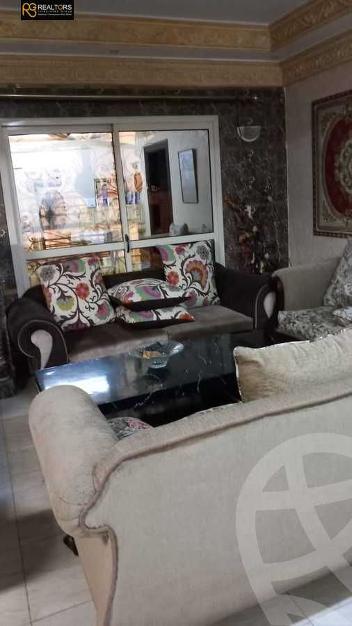 https://aqarmap.com.eg/en/listing/5960328-for-sale-cairo-el-sheikh-zayed-city-compounds-rawdet-zayed