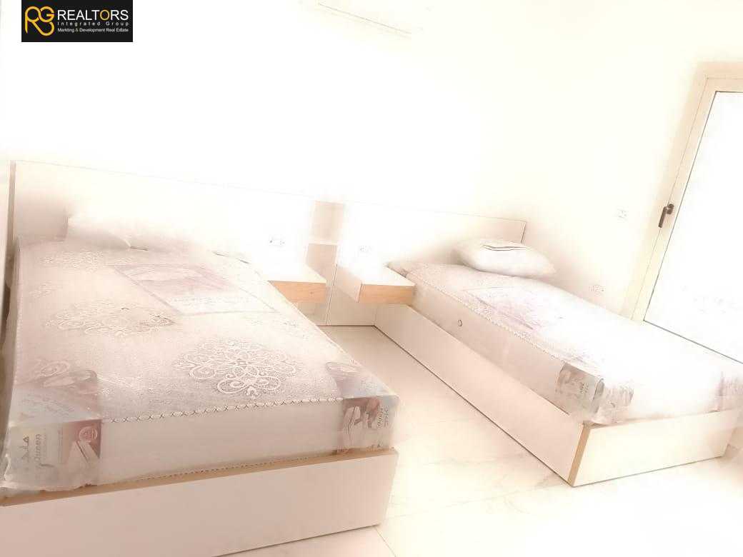 https://aqarmap.com.eg/ar/listing/5960402-for-sale-cairo-el-sheikh-zayed-city-compounds-el-khamayel