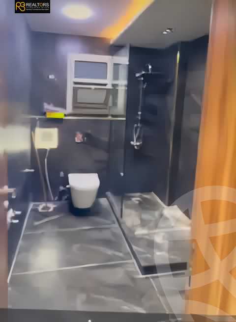https://aqarmap.com.eg/ar/listing/5960959-for-sale-cairo-el-sheikh-zayed-city-compounds-el-khamayel